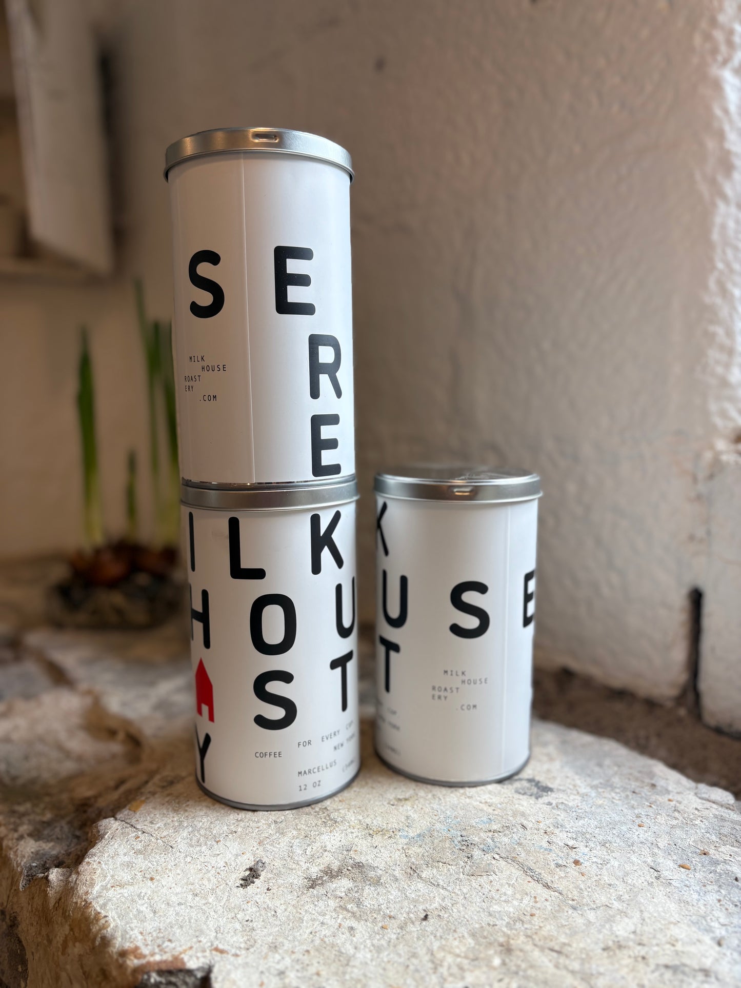 M I L K H O U S E R O A S T E R Y Holiday Roast in a can! BALI BLUE MOON ORGANIC